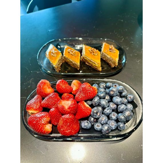 Тарелка овальная 27,5x14,5 см, h 2,5 см, стекло, серия Atlas, цвет бело-черный, ArdaCam, изображение 2 Тарелка овальная 27,5x14,5 см, h 2,5 см, стекло, серия Atlas, цвет бело-черный, ArdaCam, изображение 2